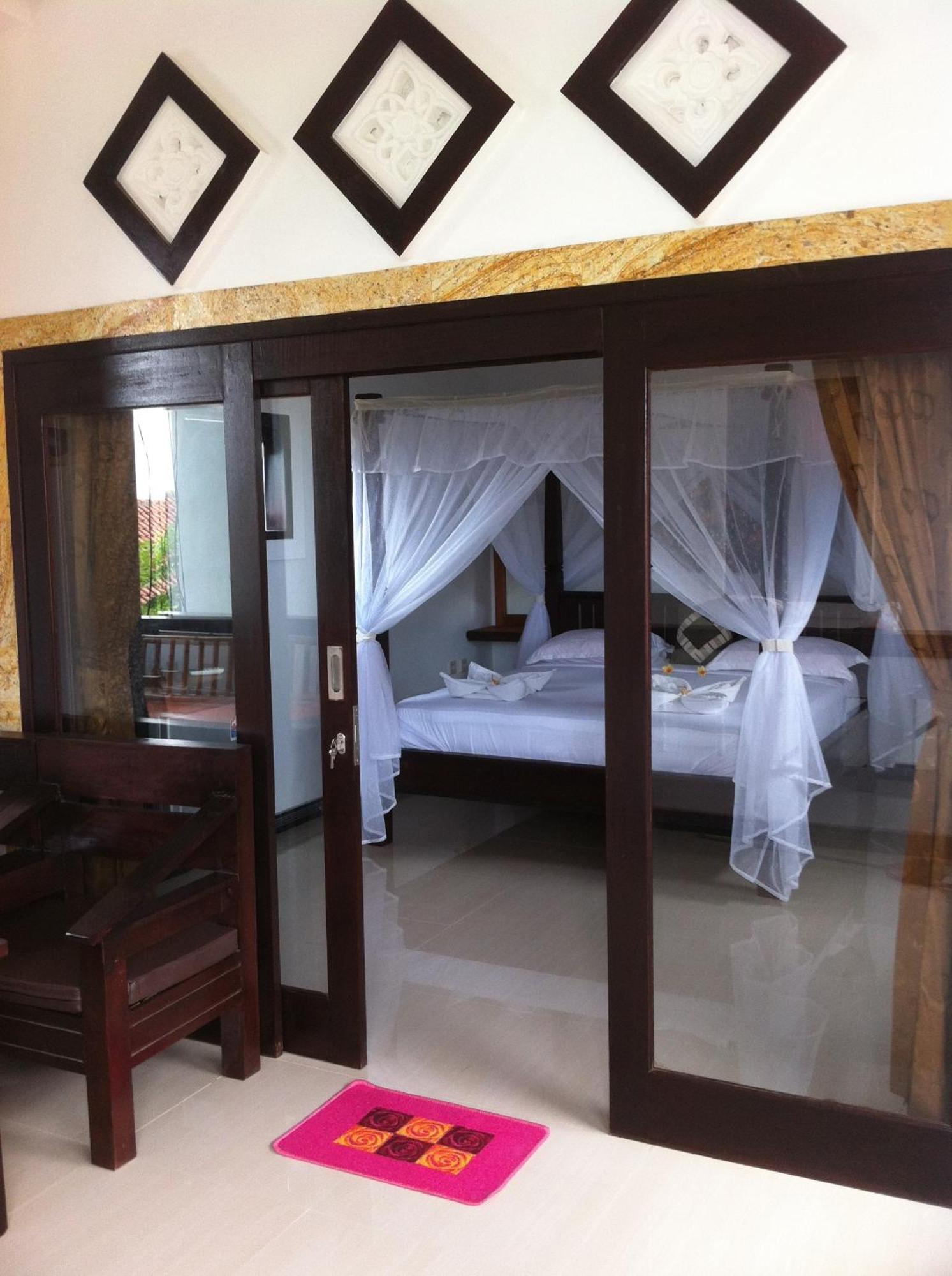 Bubu Racok Homestay آميدْ الغرفة الصورة
